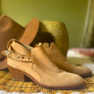 rag & bone Sullivan Suede Ankle Bootie